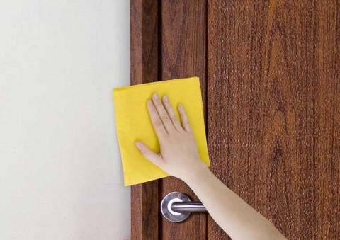 Cara Membersihkan Kusen Aluminum di Luar / Dalam Rumah